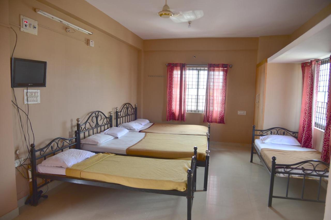 Shreyas Residency Hotel Mysore Buitenkant foto