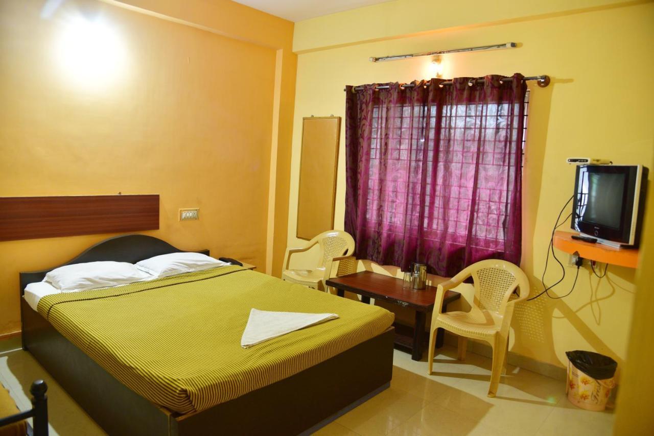 Shreyas Residency Hotel Mysore Buitenkant foto
